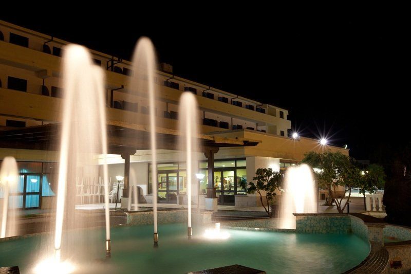Club Esse Costa Dello Jonio Hotel มานดาโตริชโช มารีนา ภายนอก รูปภาพ