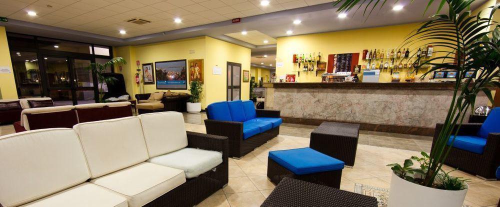 Club Esse Costa Dello Jonio Hotel มานดาโตริชโช มารีนา ภายนอก รูปภาพ