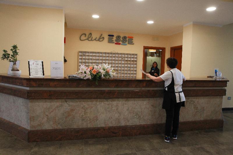 Club Esse Costa Dello Jonio Hotel มานดาโตริชโช มารีนา ภายนอก รูปภาพ